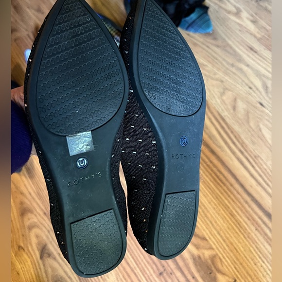 Rothy's Points in "Ivory Dot," black with ivory dots, EUC, size 8 - Picture 6 of 10